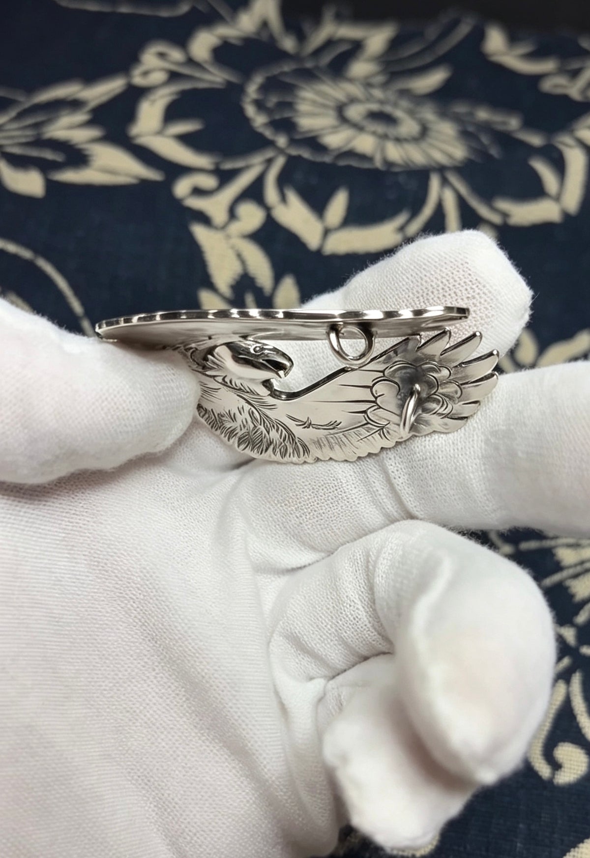 Bolo Eagle Pendant（Chain included）