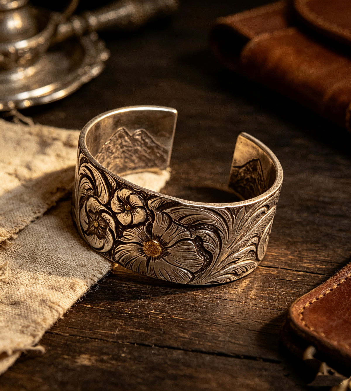 Mountain Bloom Engraved Bracelet