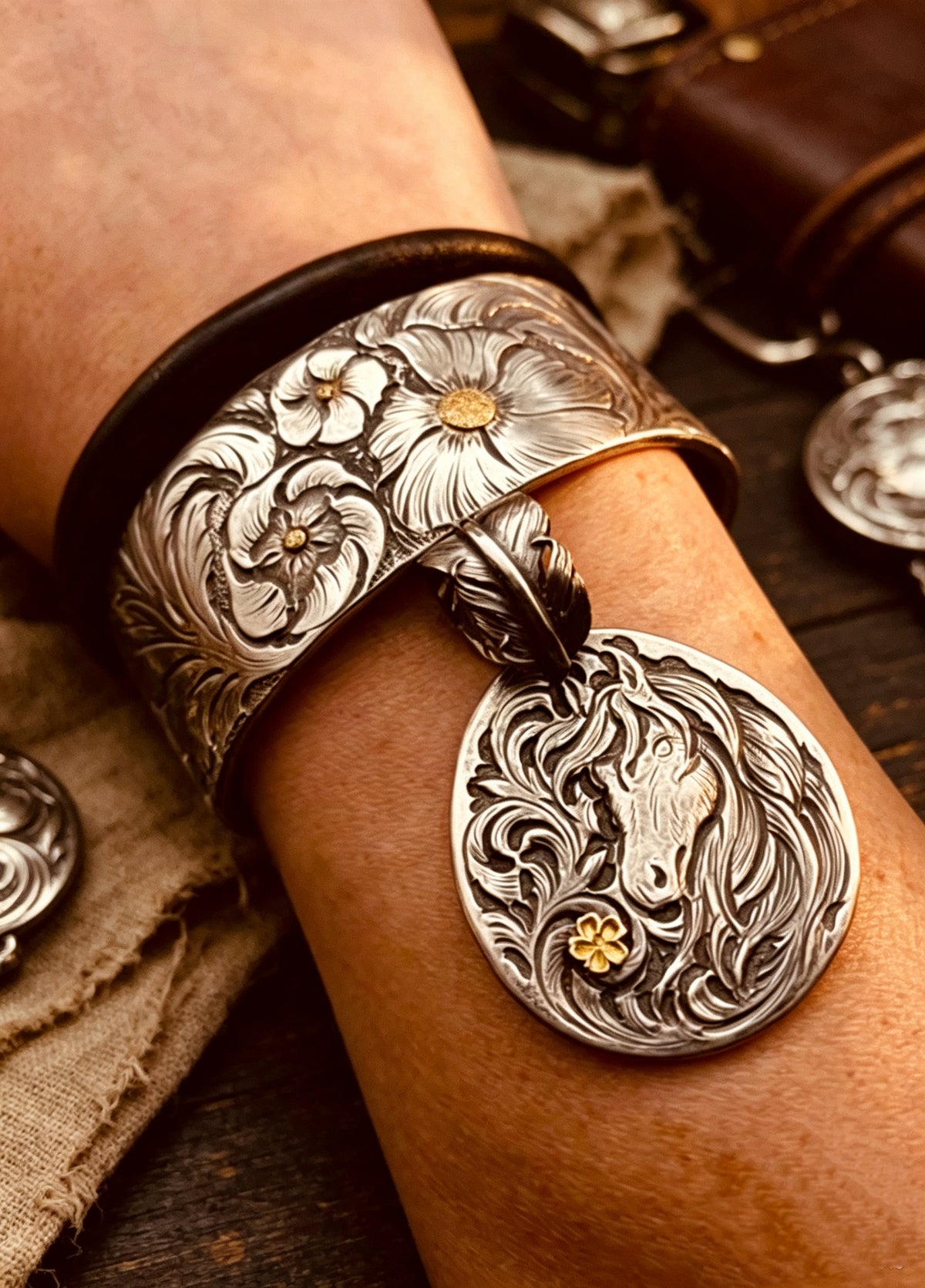 Mountain Bloom Engraved Bracelet